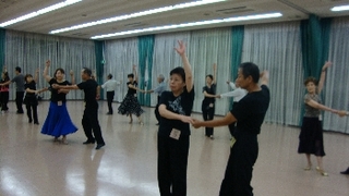 R1.jpg